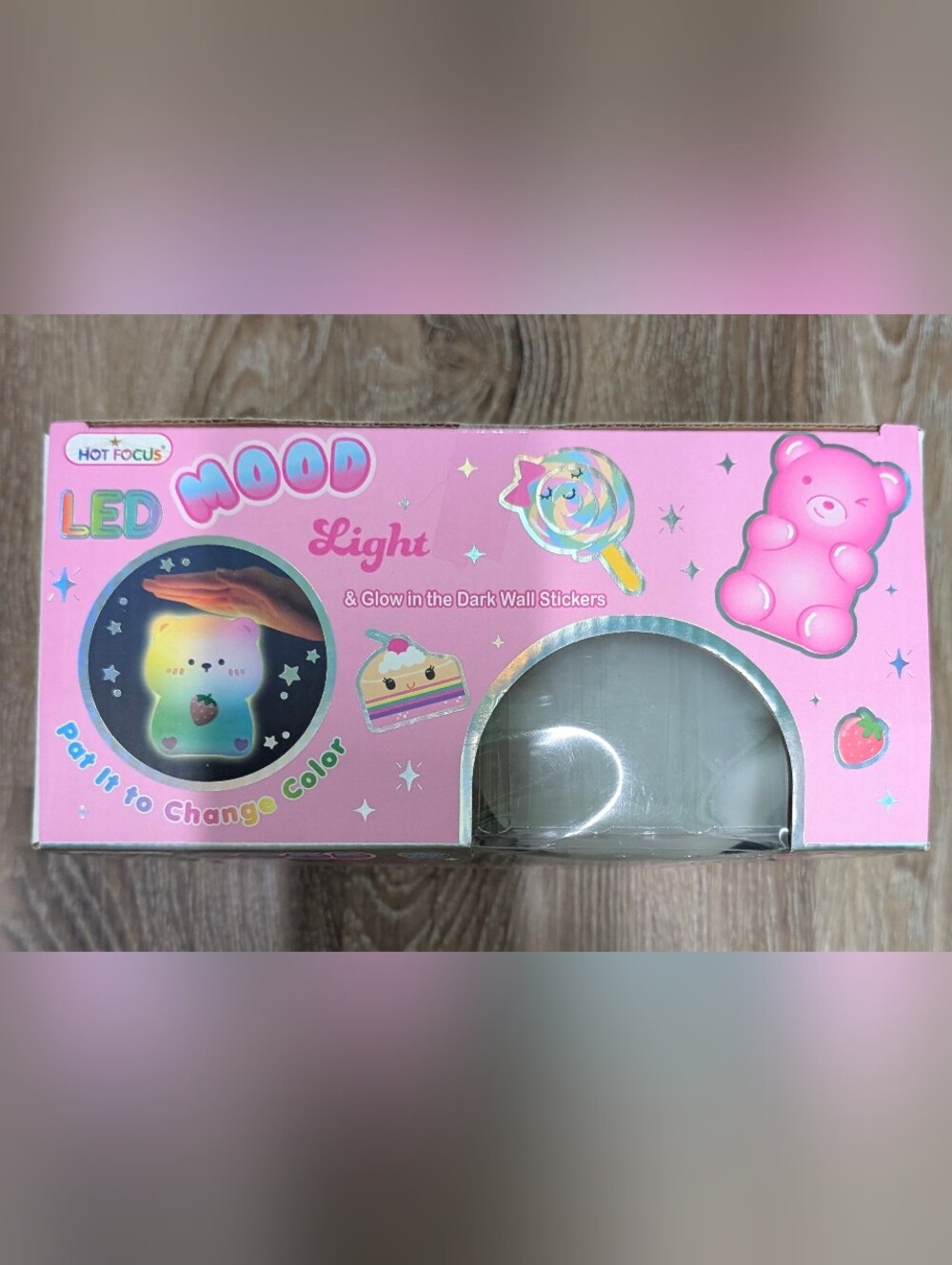 Hot Focus Sugar Crush LED Mood Light Bear Tap Lamp NIB Sealed Glow Dark Stickers - Picture 6 of 7